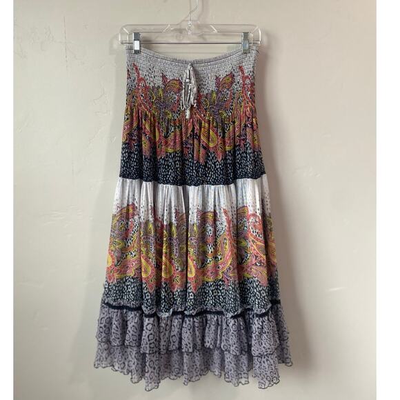 Lapis Dresses & Skirts - Lapis Pull On Boho Western Paisley Print Tiered Midi Skirt- Size Large